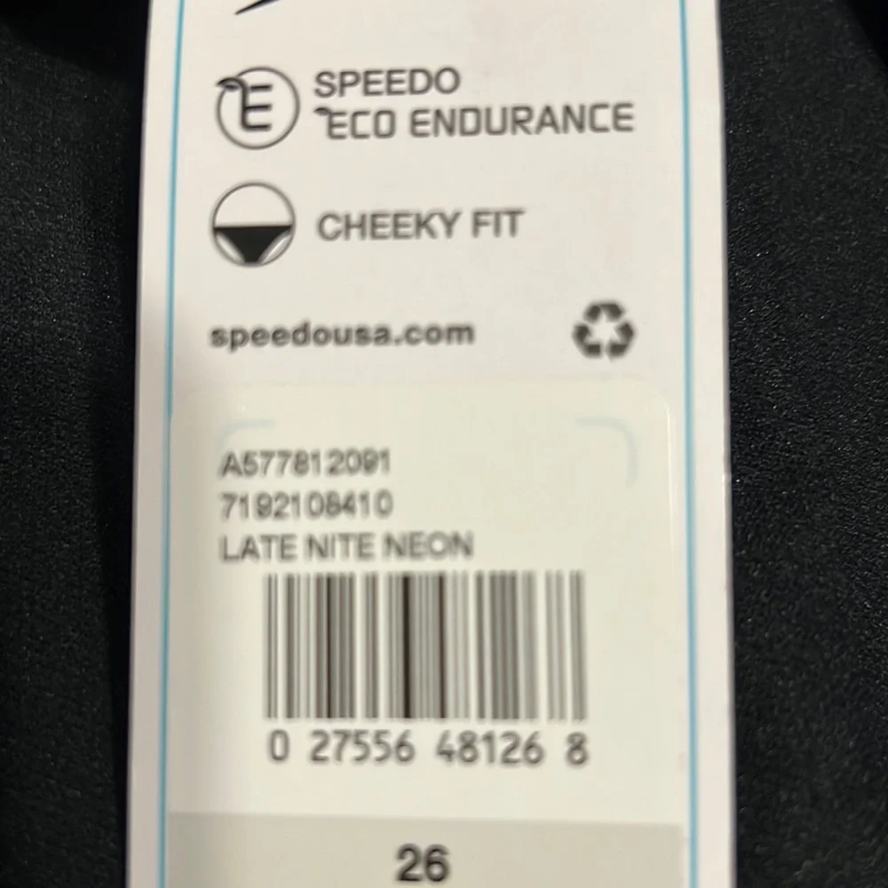 ✨NWT✨Speedo Swimsuit - Picture 9 of 9